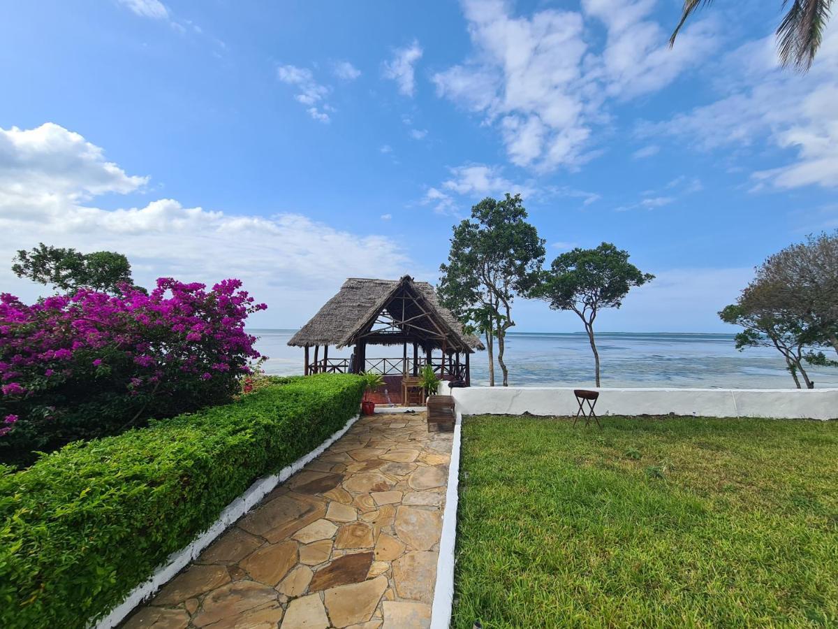 Ivory Ocean View Hotel Marumbi Exterior foto