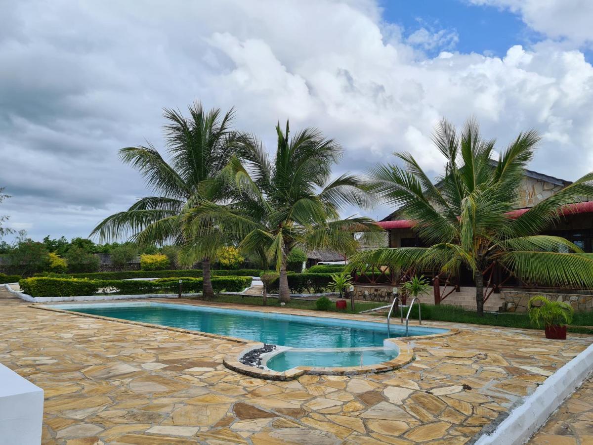 Ivory Ocean View Hotel Marumbi Exterior foto