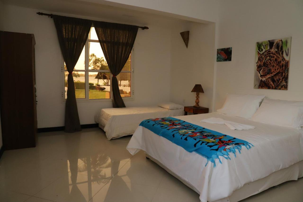 Ivory Ocean View Hotel Marumbi Exterior foto