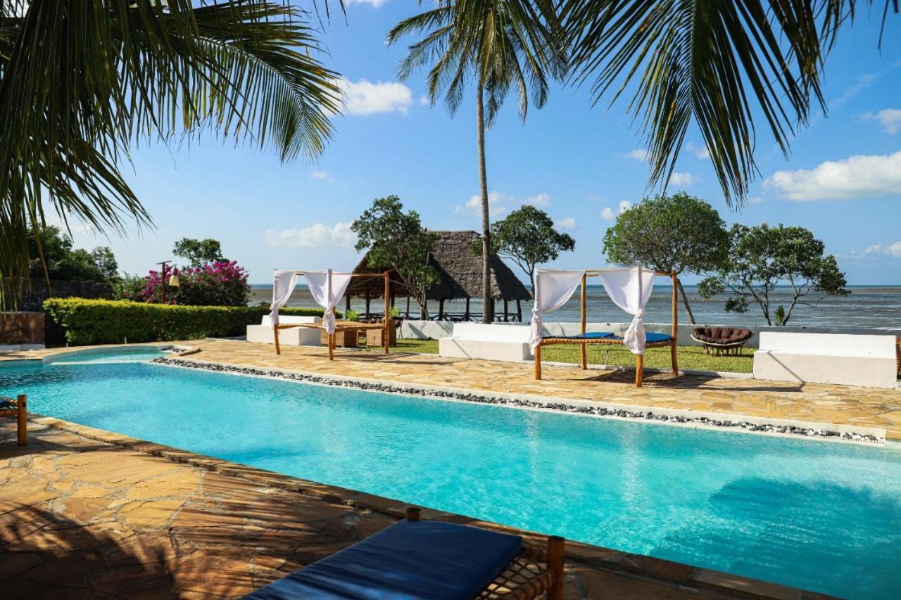 Ivory Ocean View Hotel Marumbi Exterior foto
