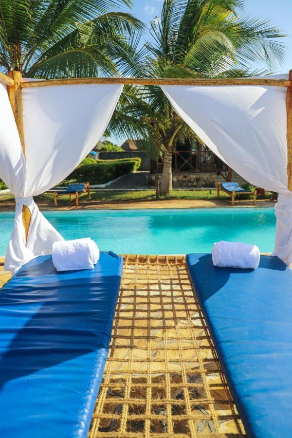 Ivory Ocean View Hotel Marumbi Exterior foto